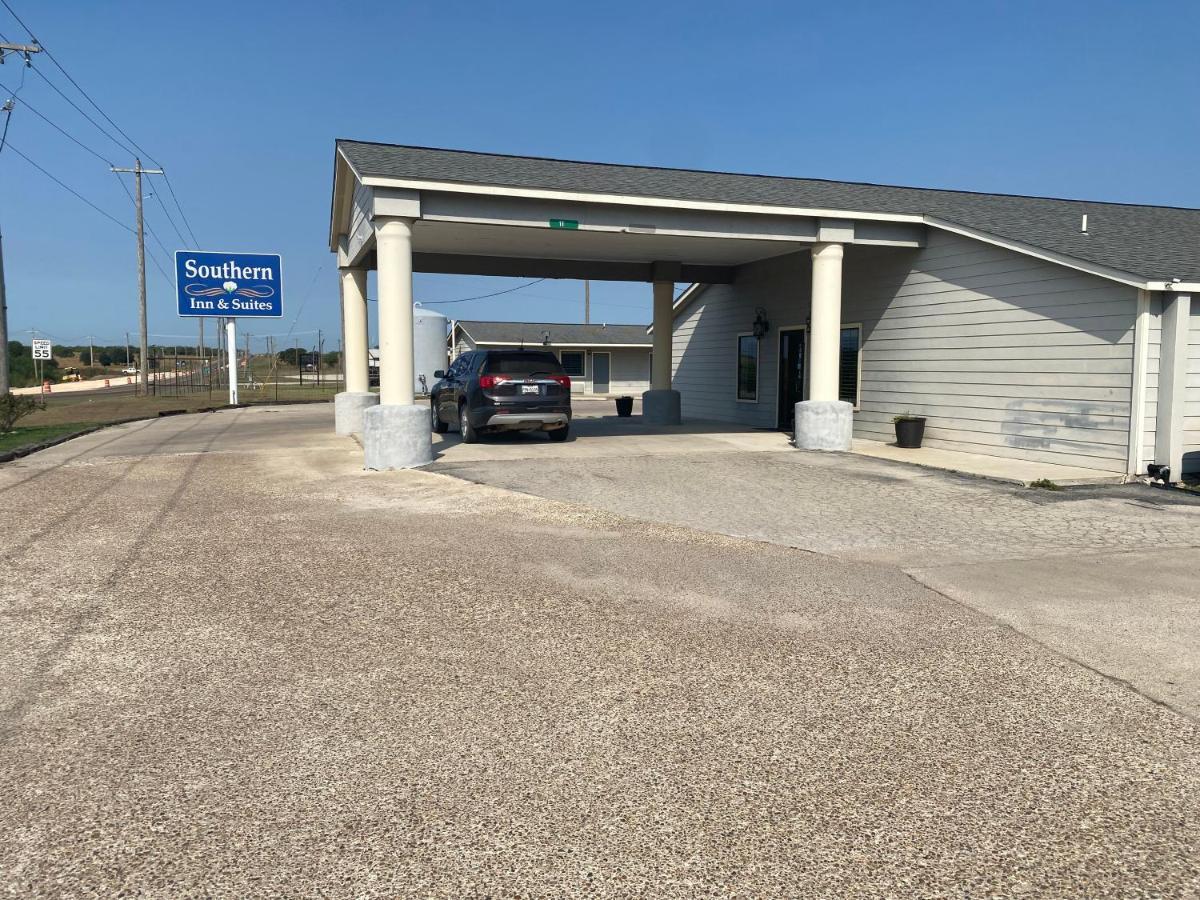 Southern Inns And Suites Now Offering Rv Spaces For Rent Yorktown Zewnętrze zdjęcie