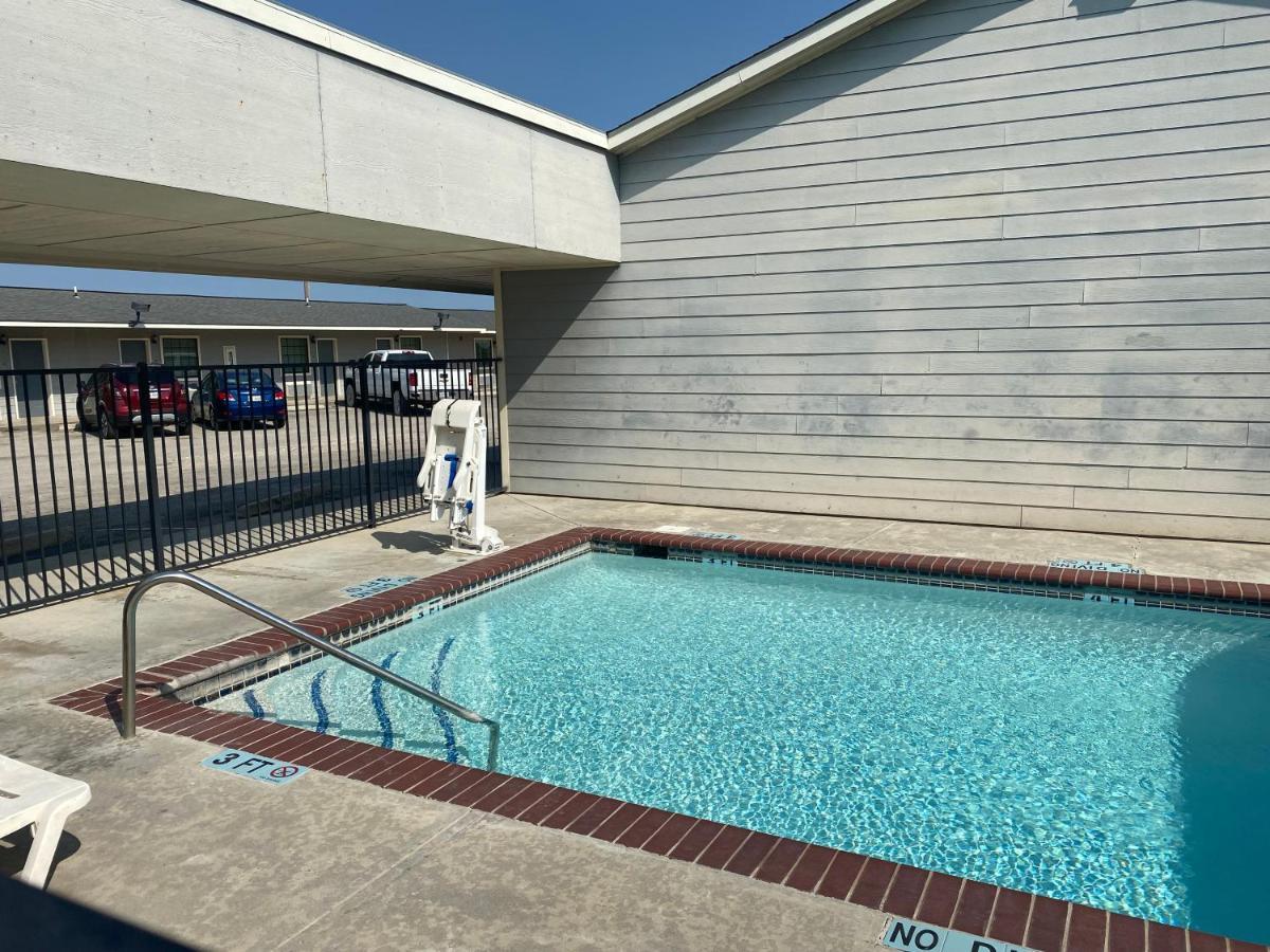 Southern Inns And Suites Now Offering Rv Spaces For Rent Yorktown Zewnętrze zdjęcie