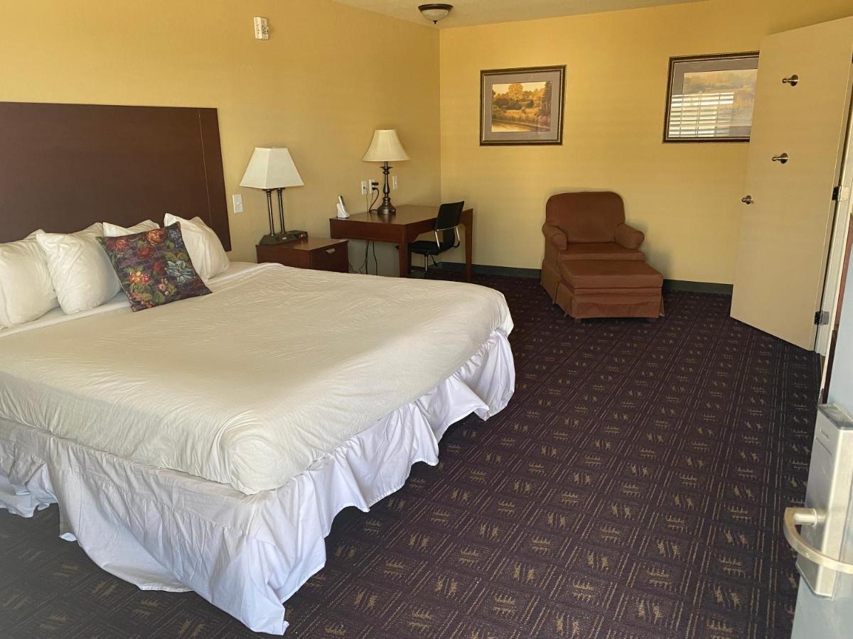 Southern Inns And Suites Now Offering Rv Spaces For Rent Yorktown Zewnętrze zdjęcie