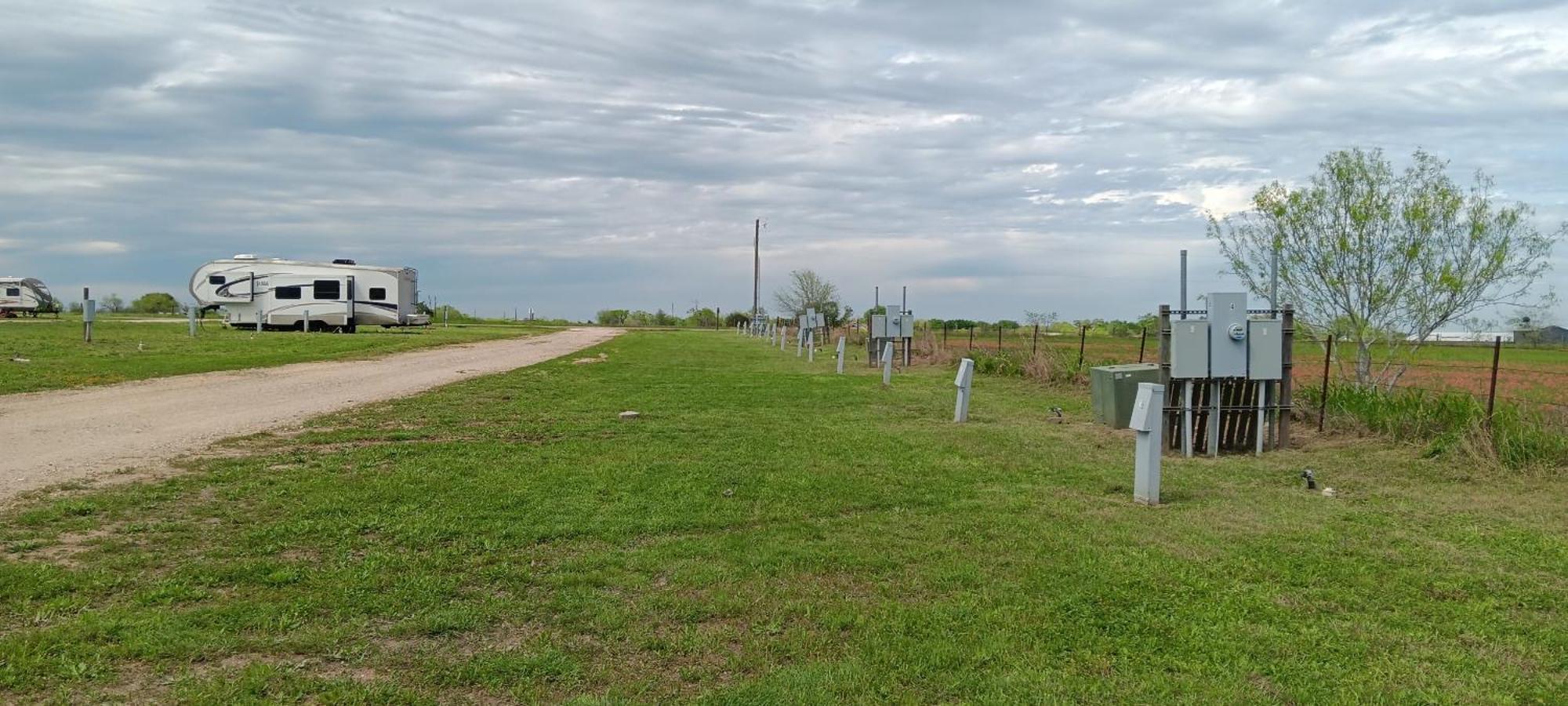 Southern Inns And Suites Now Offering Rv Spaces For Rent Yorktown Zewnętrze zdjęcie
